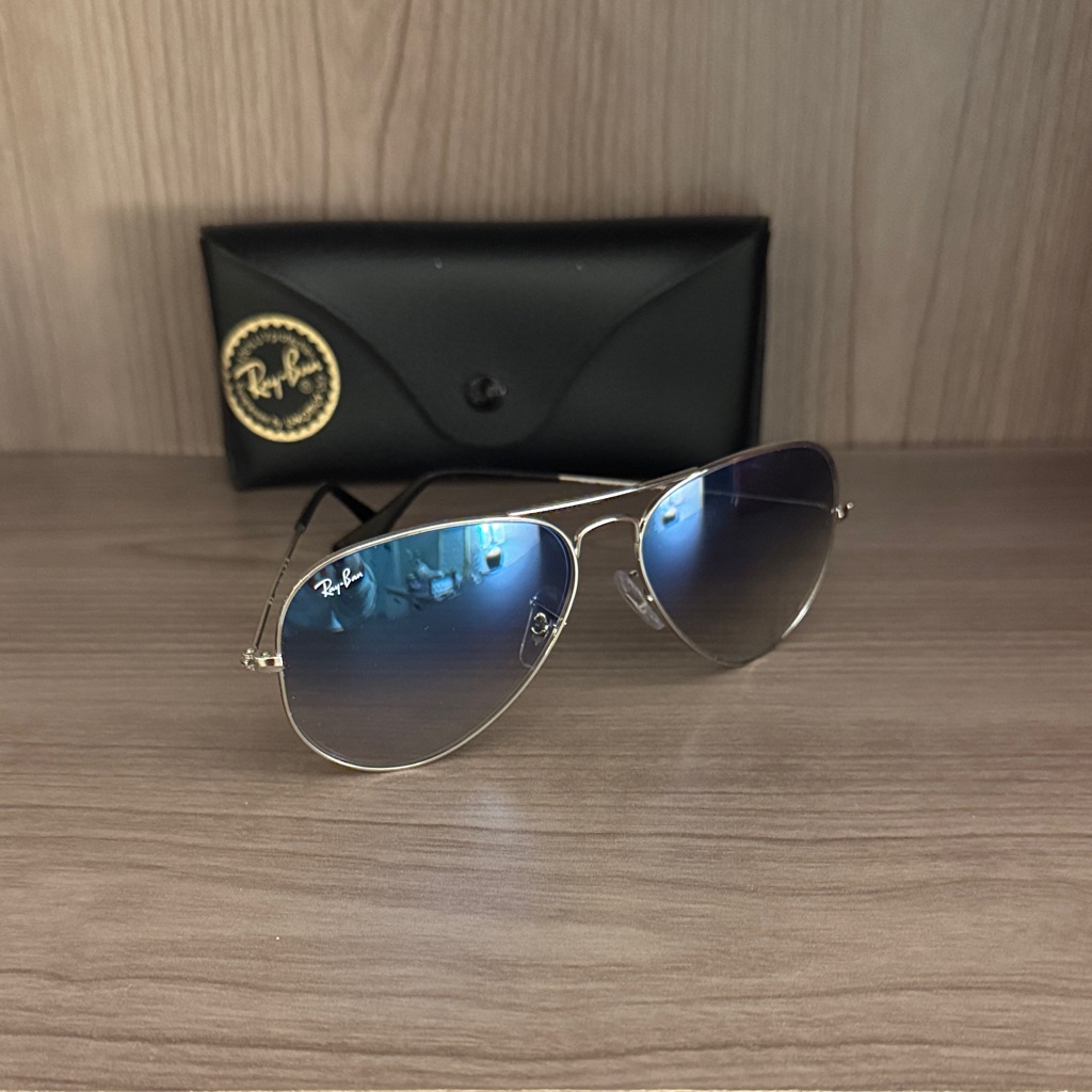 Ray-Ban Aviator Sunglasses With Blue Gradient Lenses And Silver Frame